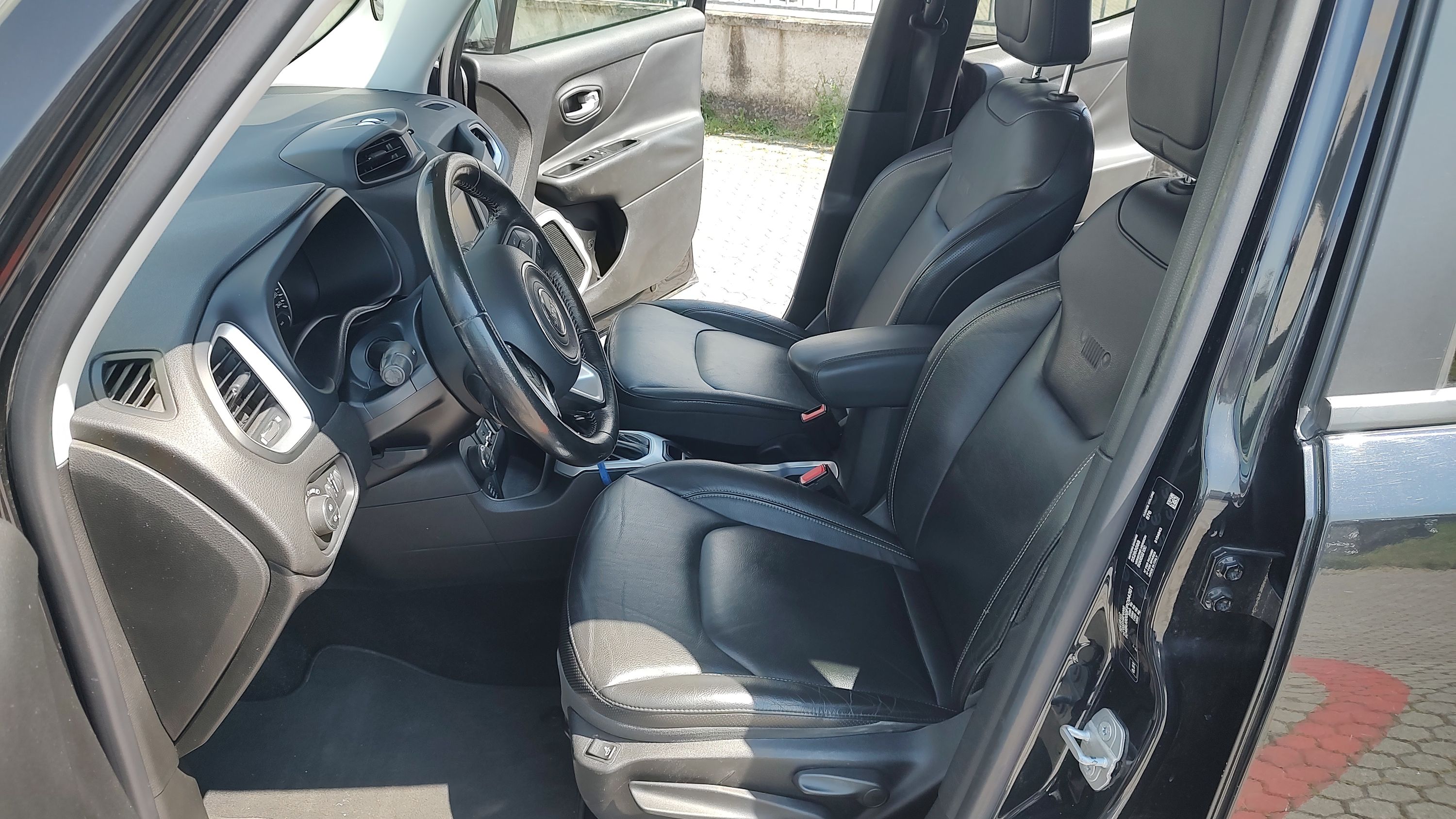 Jeep Renegade 2.0 mjt Limited 4wd 140cv auto 2015 — foto 11