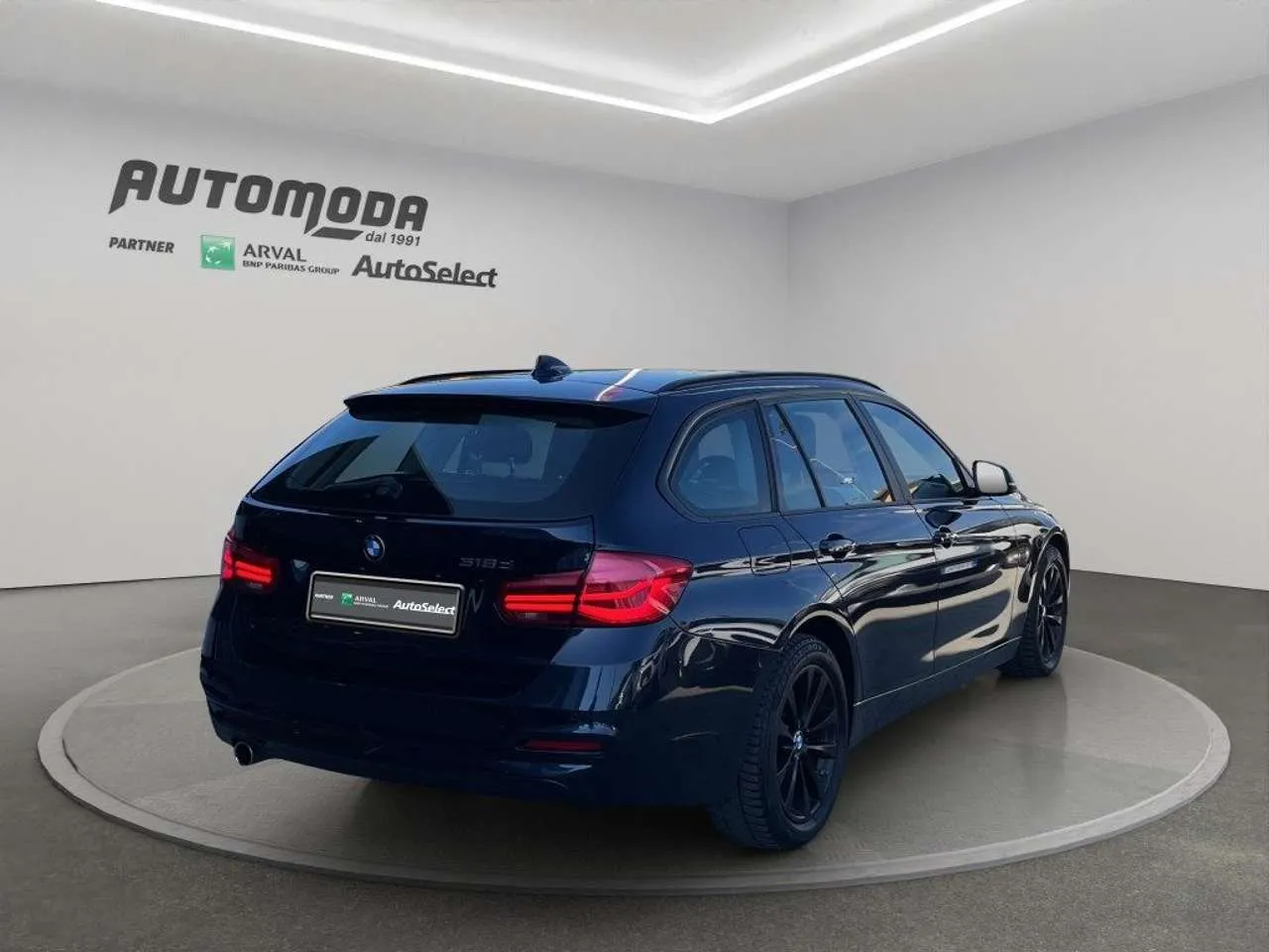 BMW 318 d Touring 150CV 2017 — foto 4