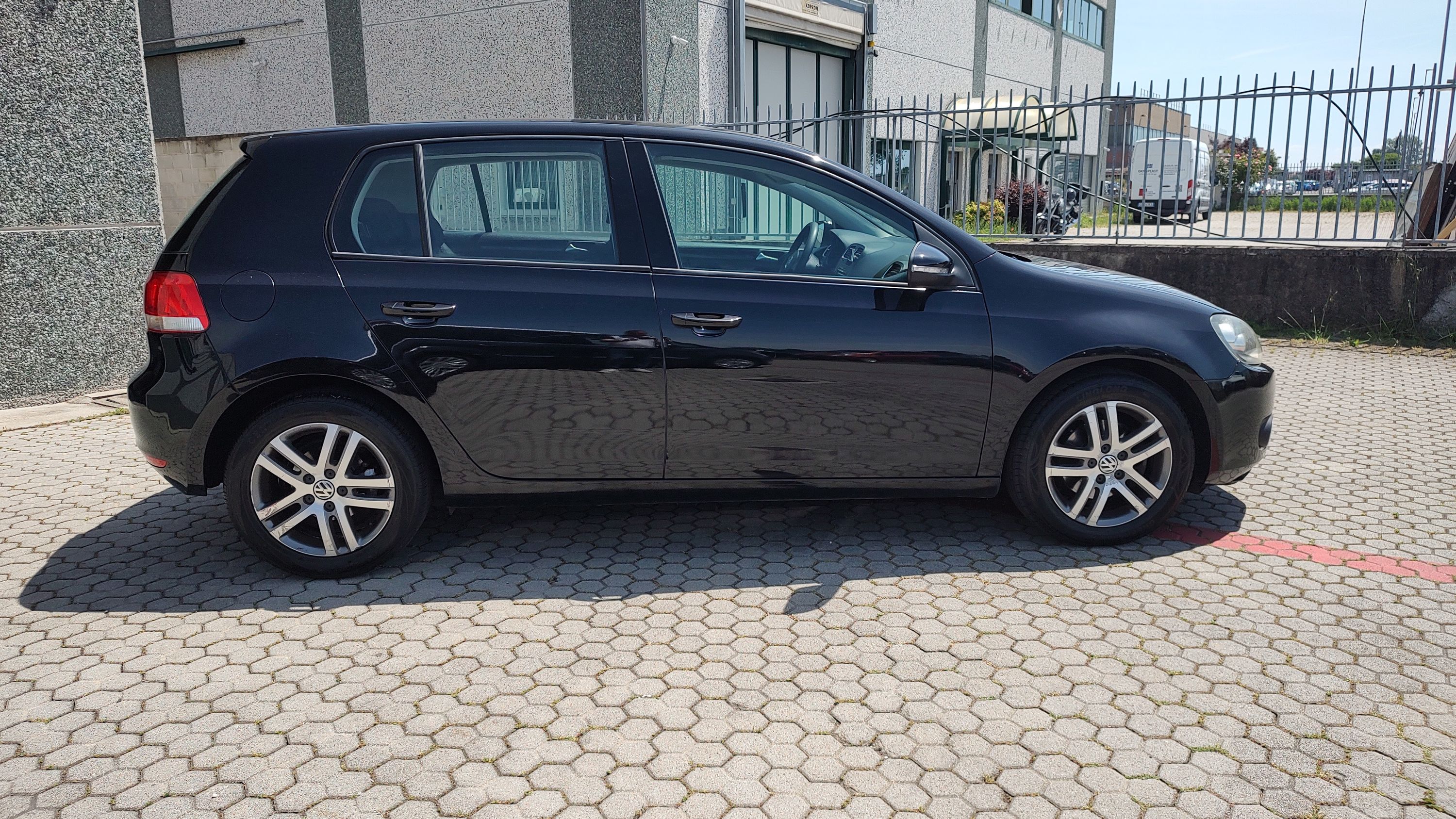 Volkswagen Golf 5p 1.4 tsi Highline 2010 — foto 6