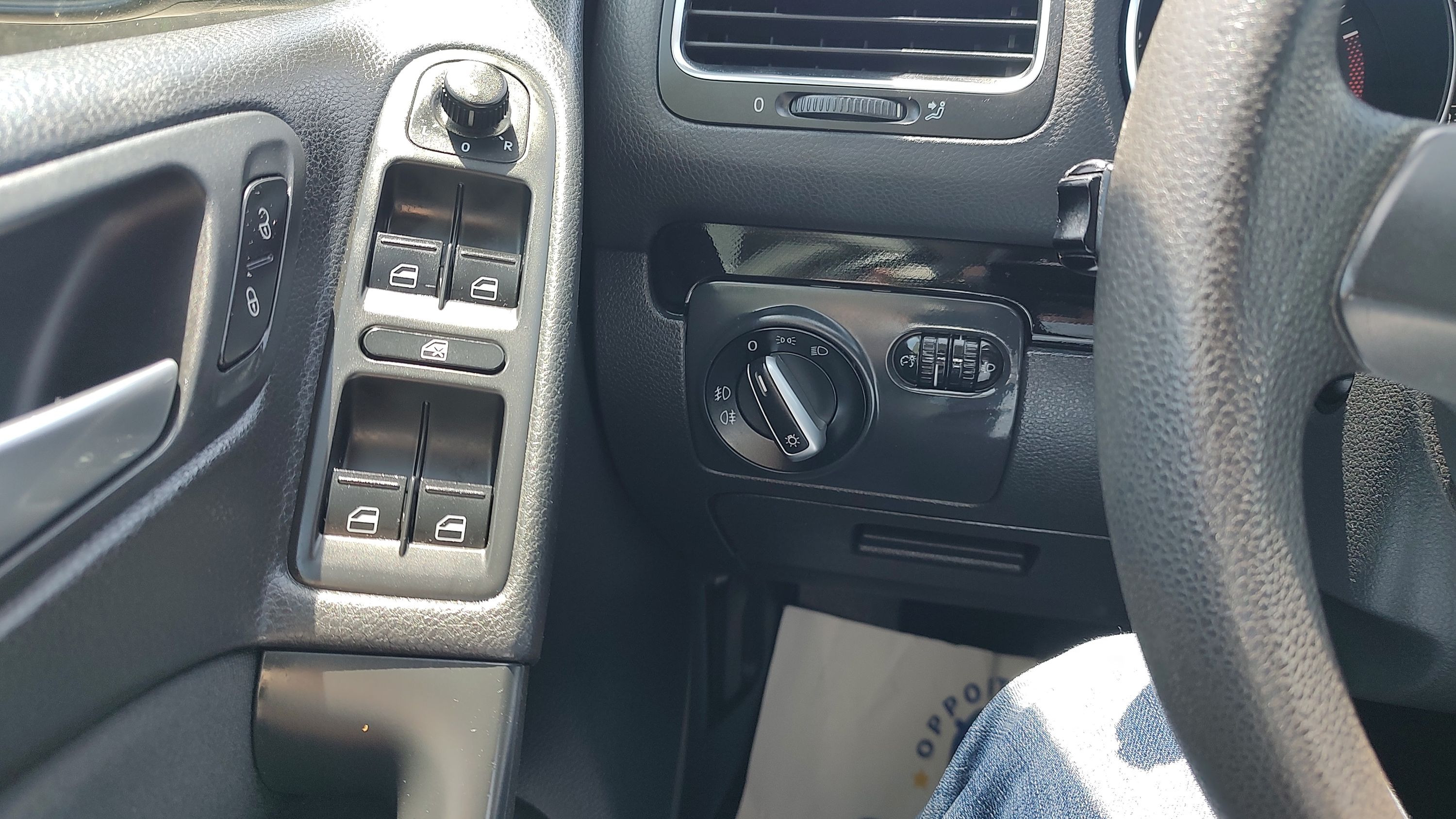 Volkswagen Golf 5p 1.4 tsi Highline 2010 — foto 16