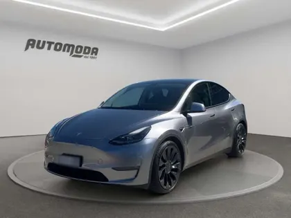 Tesla Model Y Performance Dual Motor 4WD