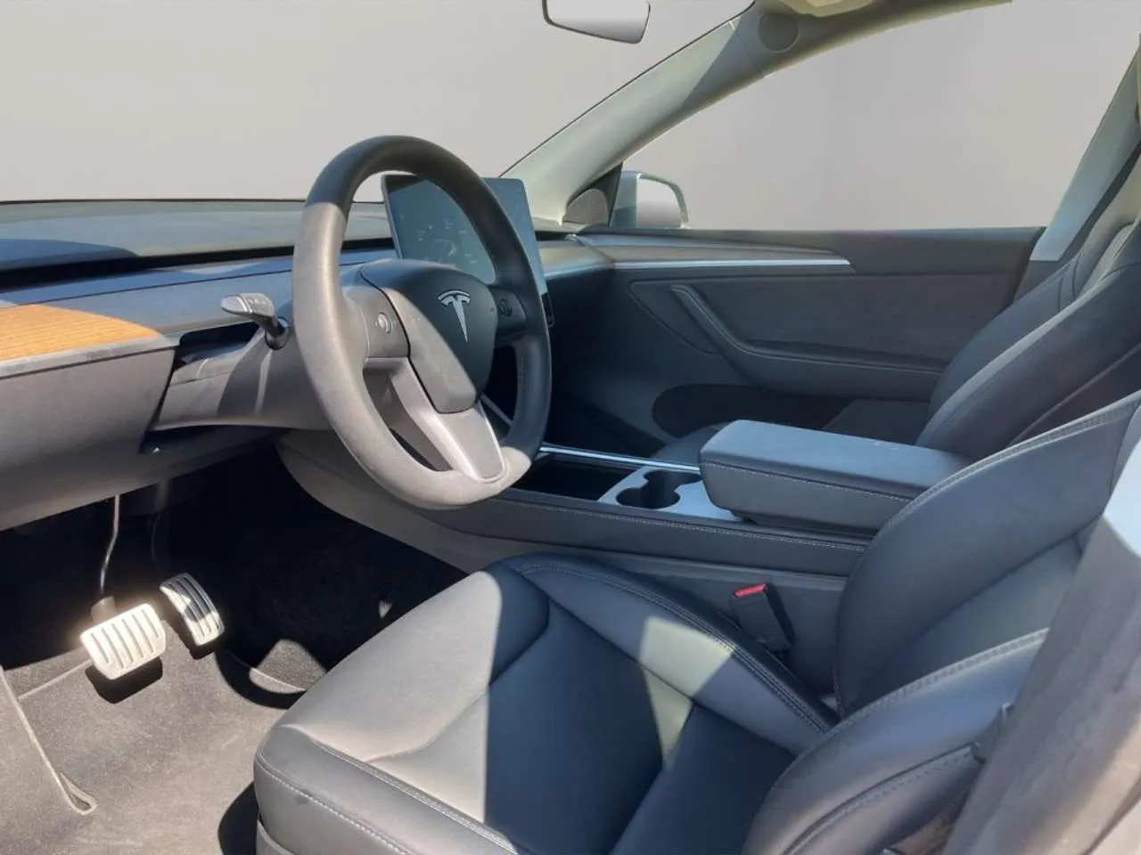 Tesla Model Y Performance Dual Motor 4WD 2022 — foto 7