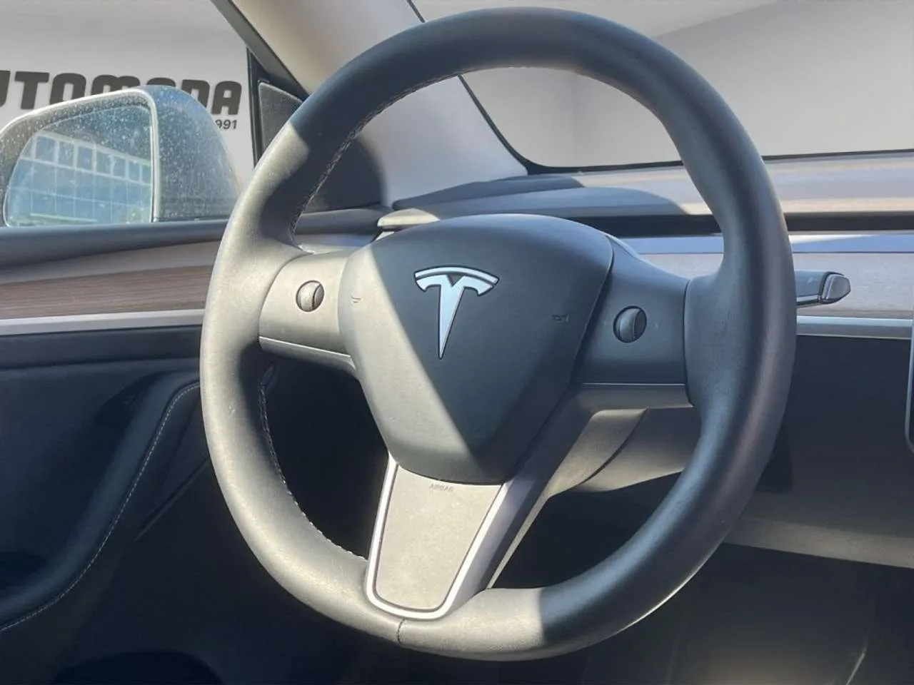 Tesla Model Y Performance Dual Motor 4WD 2022 — foto 11