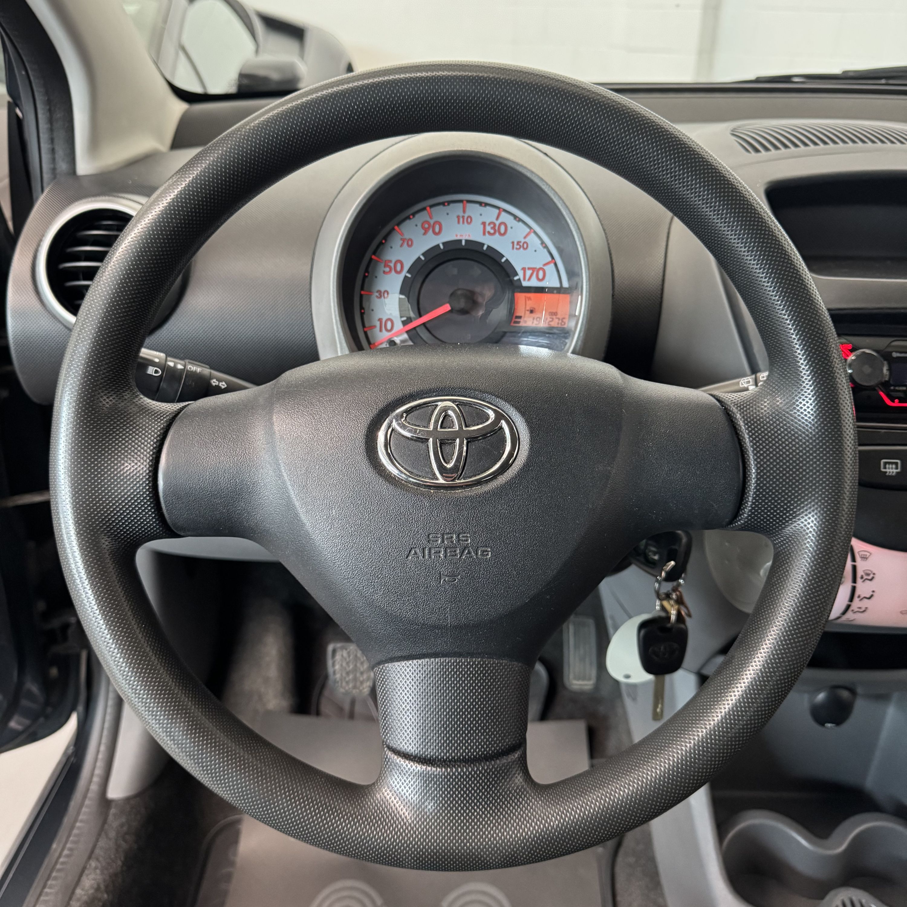 Toyota Aygo 5p 1.0cc 68cv benzina manuale OK Neopatentati 2007 — foto 14