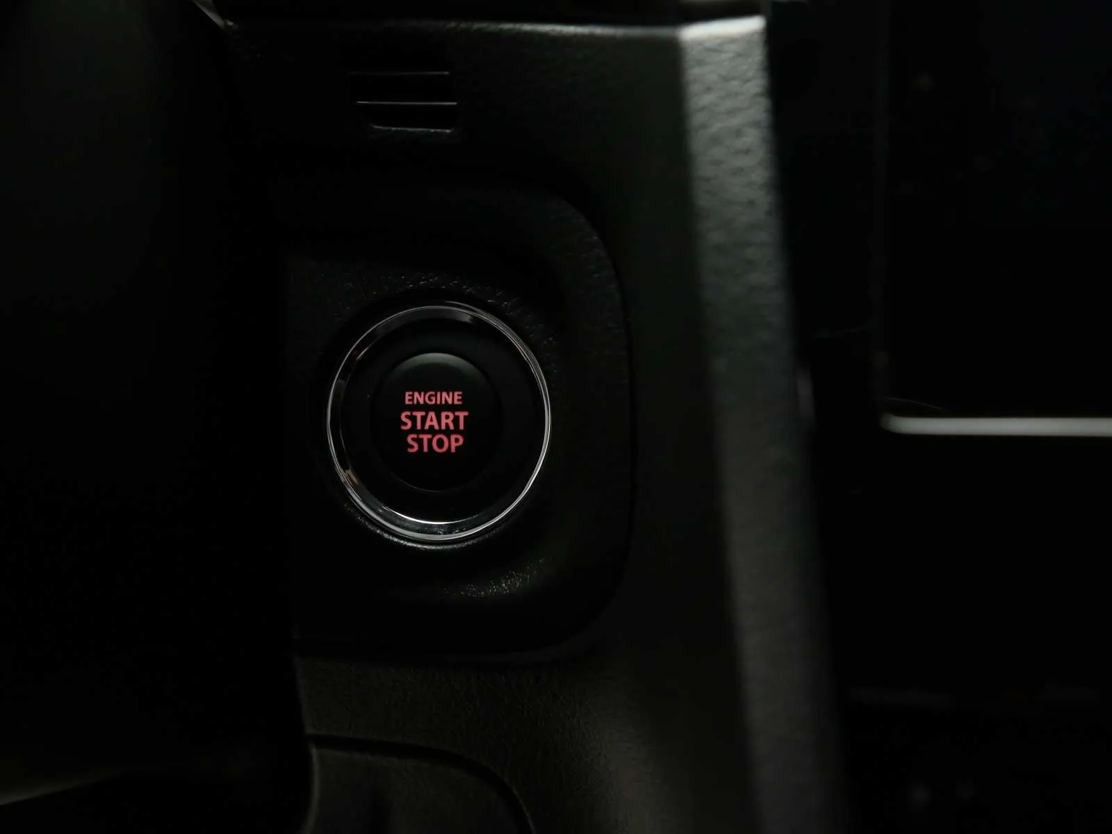 Suzuki Vitara 1.4h Cool+ 4wd allgrip 110cv at 2026 — foto 14