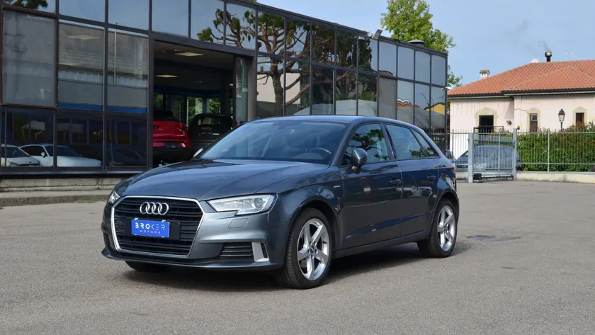 Audi A3 Sportback 1.4 tfsi g-tron Sport 110cv 2018