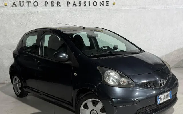 Toyota Benzina Neopatentati 5 Porte