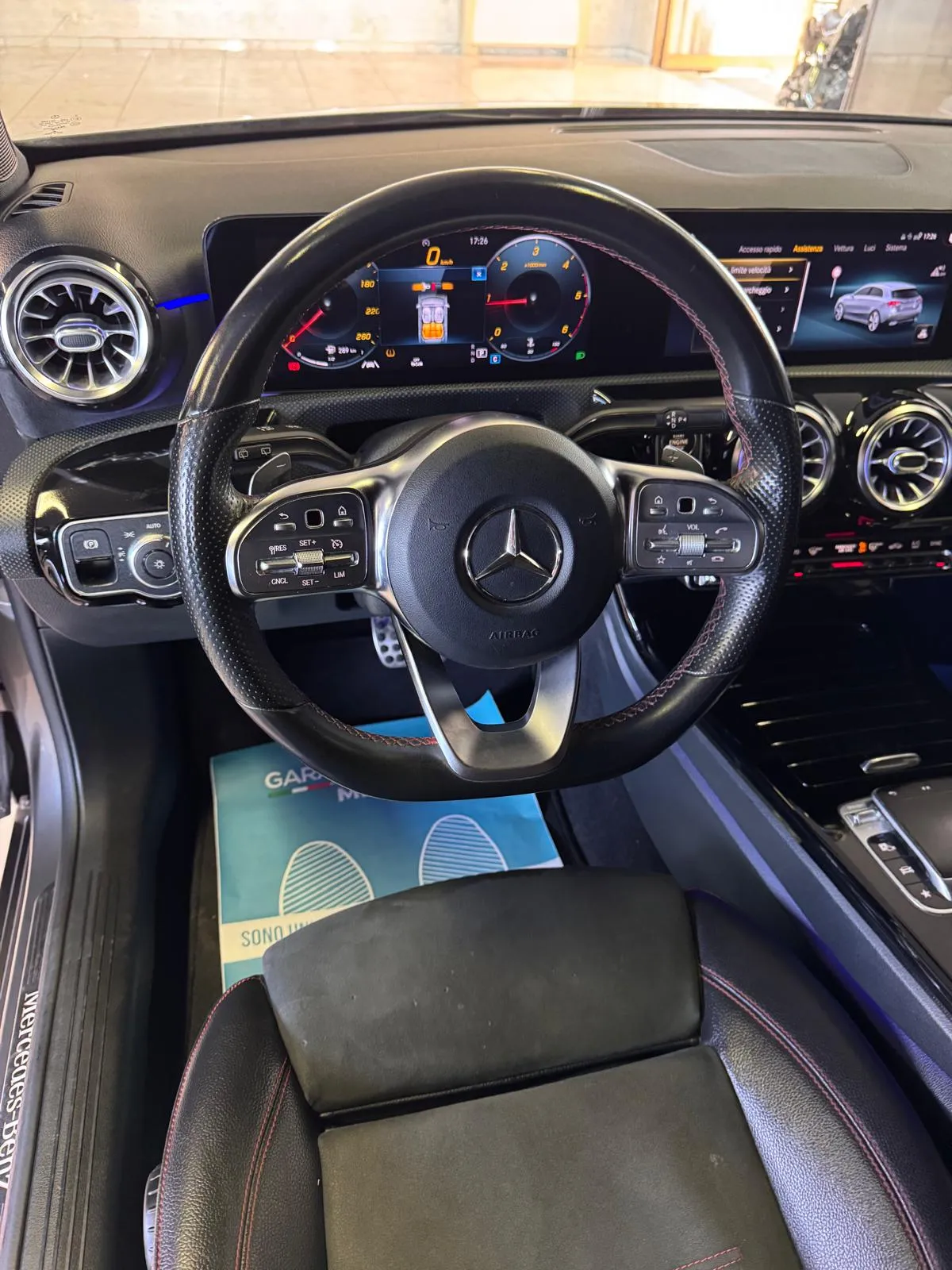 Mercedes A 180 d Premium AMG 2018 — foto 9