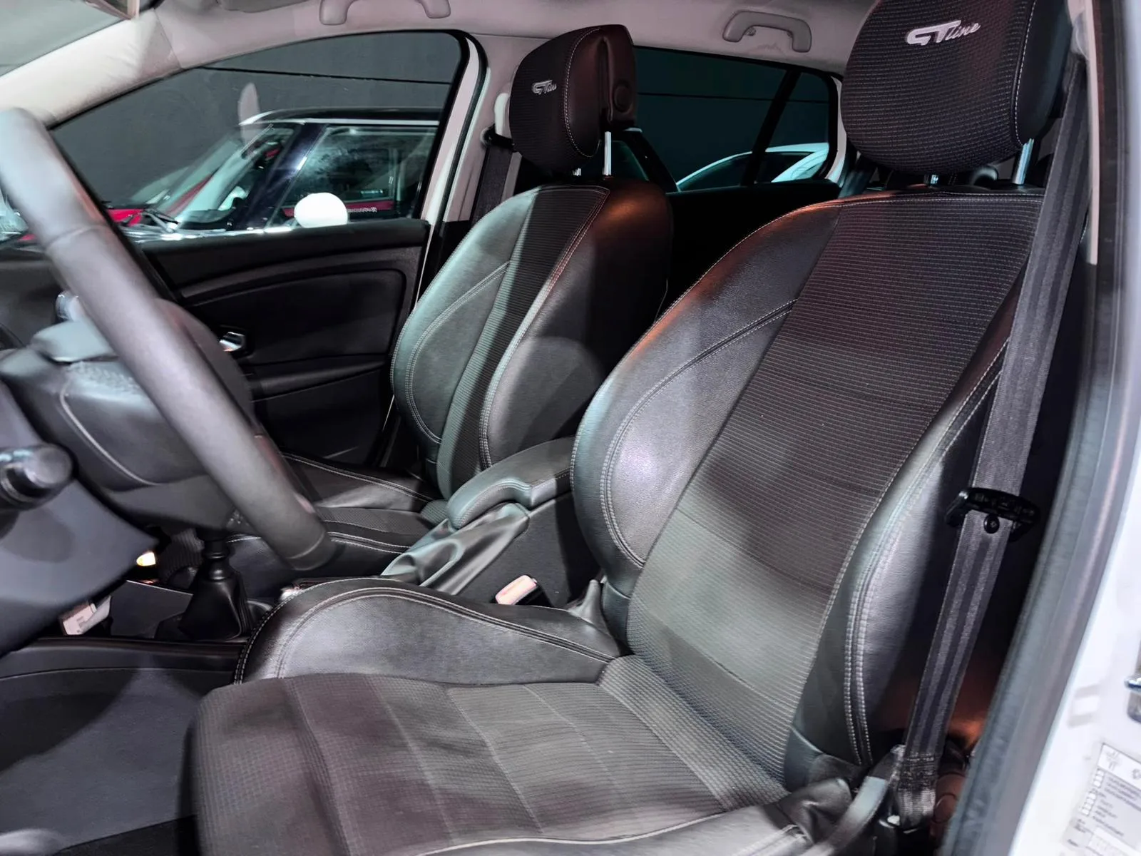 Renault Megane GT Line+Pelle 2011 — foto 11