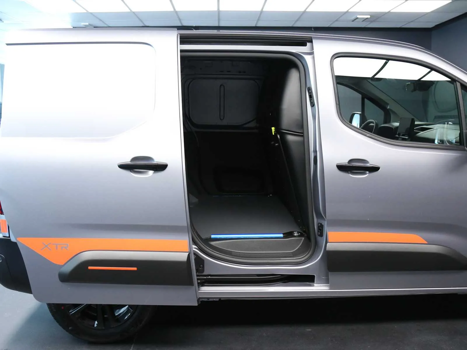 Citroen Berlingo van M 1.5 bluehdi 100cv S&S Serie Speciale XTR 2026 — foto 17