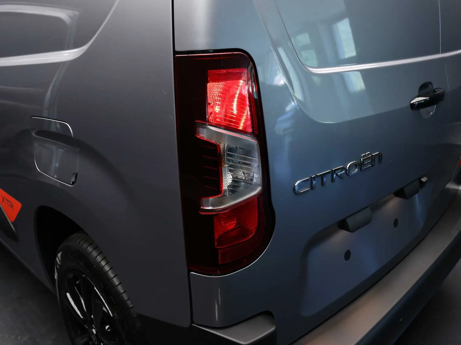 Citroen Berlingo van M 1.5 bluehdi 100cv S&S Serie Speciale XTR 2026 — foto 21