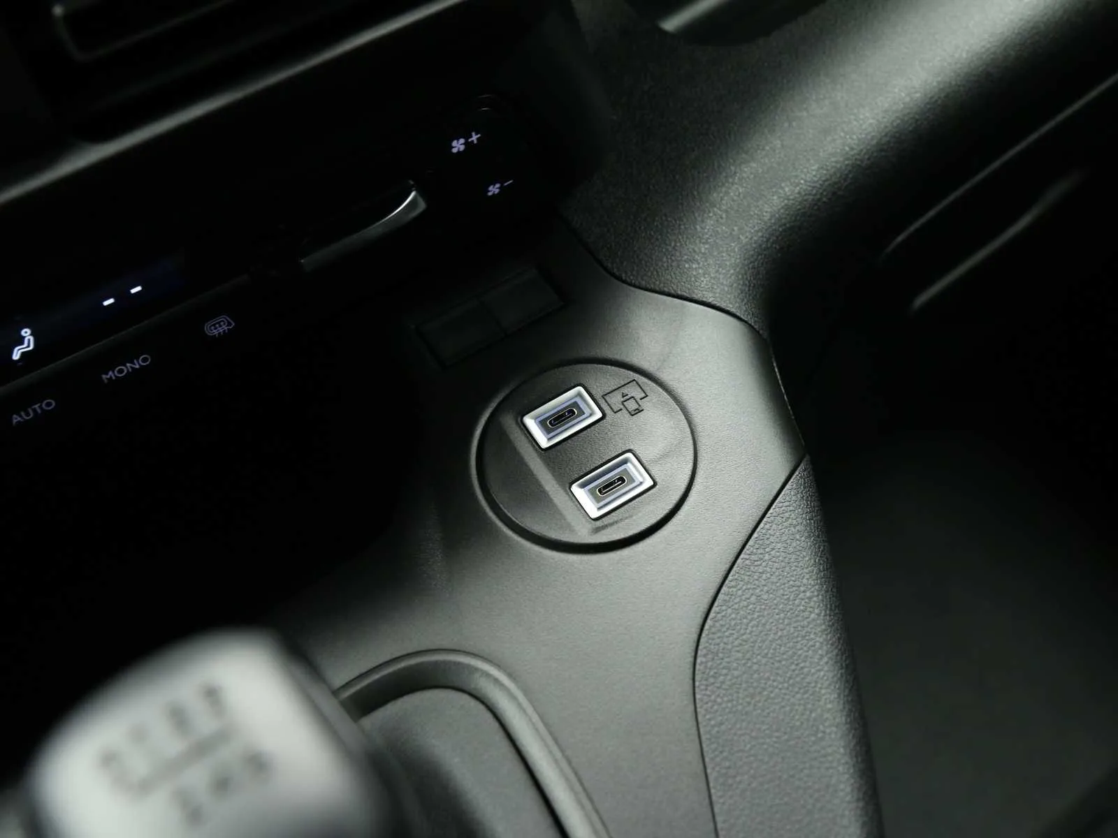 Citroen Berlingo van M 1.5 bluehdi 100cv S&S Serie Speciale XTR 2026 — foto 27