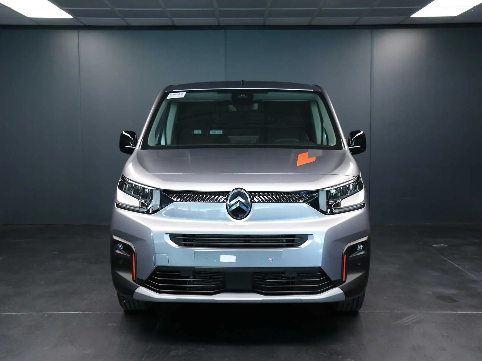Citroen Berlingo van M 1.5 bluehdi 100cv S&S Serie Speciale XTR 2026 — foto 8