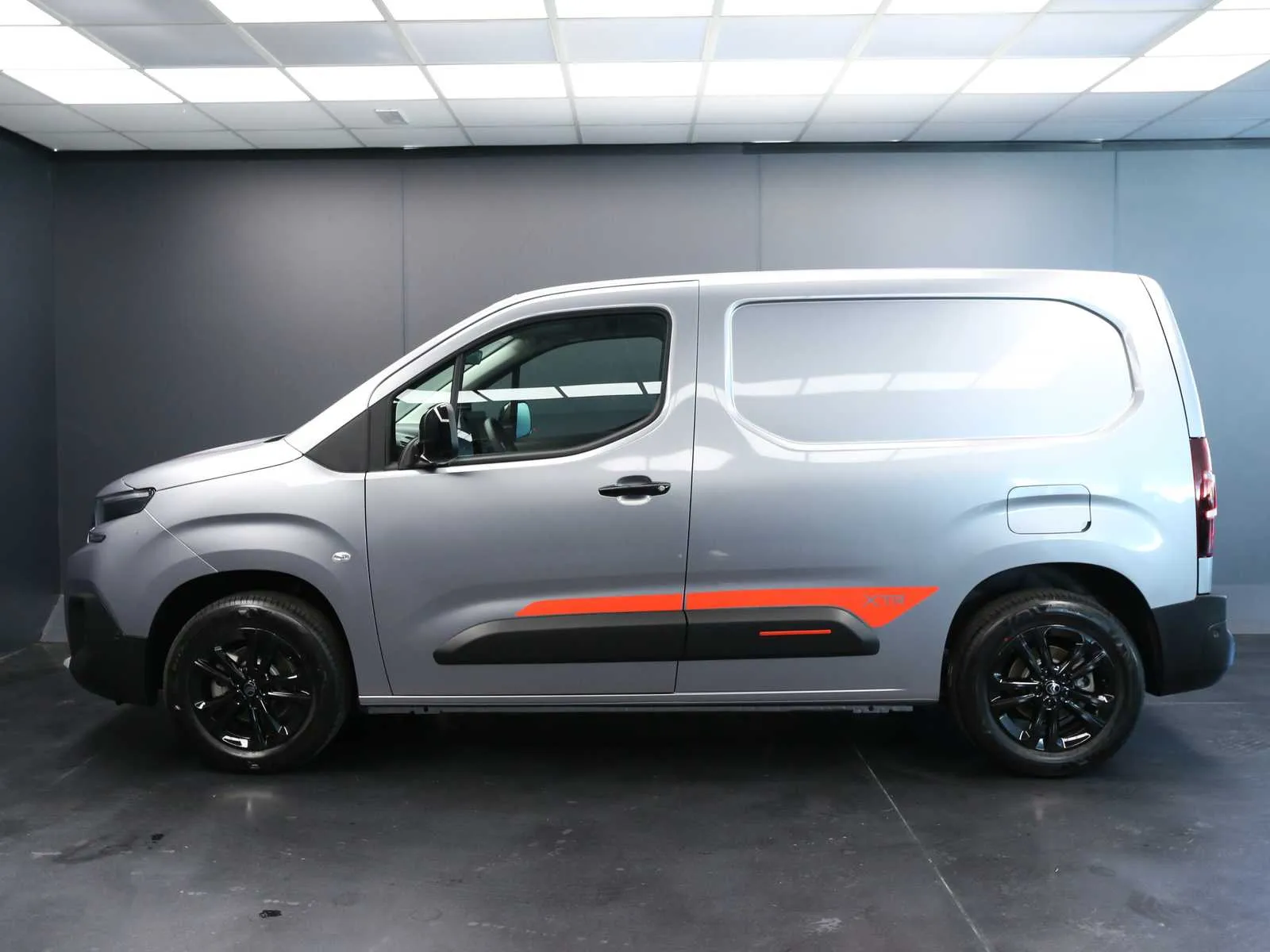 Citroen Berlingo van M 1.5 bluehdi 100cv S&S Serie Speciale XTR 2026 — foto 11