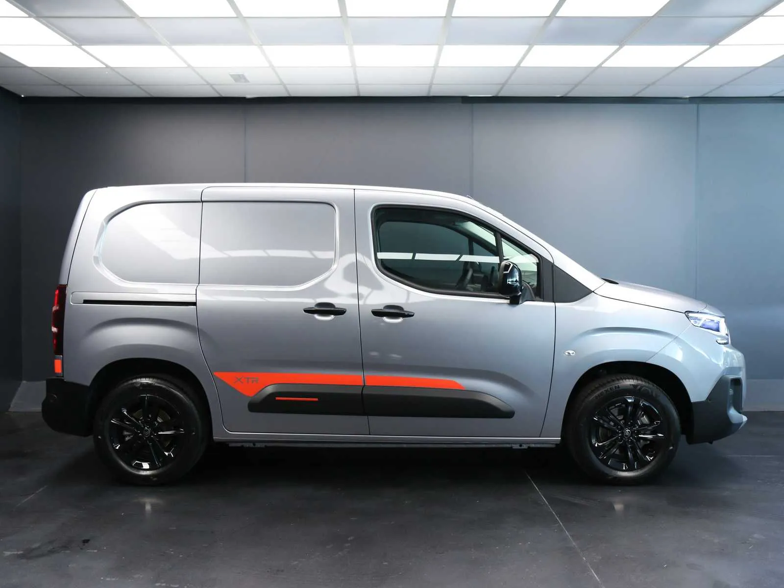 Citroen Berlingo van M 1.5 bluehdi 100cv S&S Serie Speciale XTR 2026 — foto 12