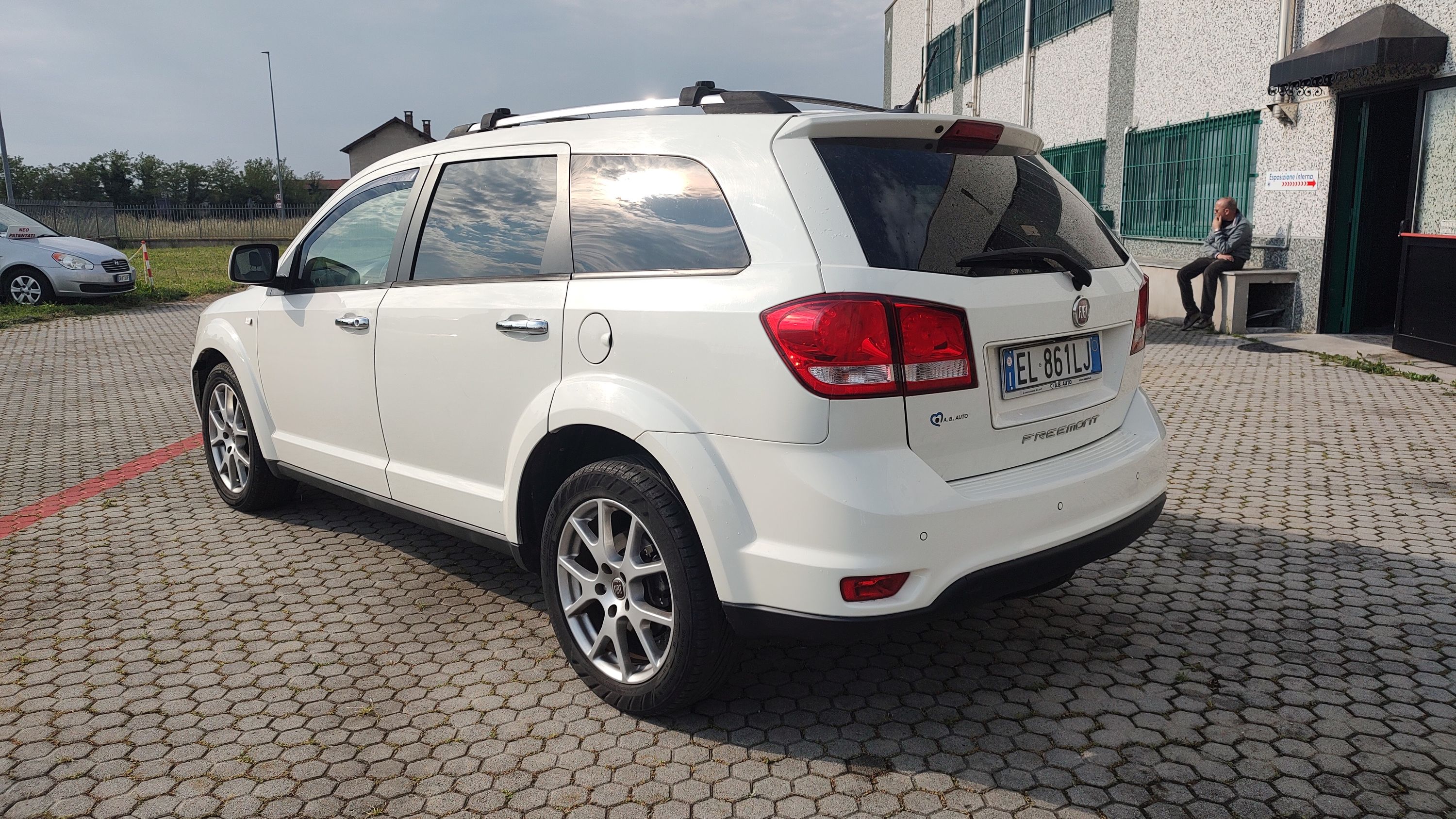 Fiat Freemont 2.0 mjt 16v Urban 170cv 2012 — foto 3