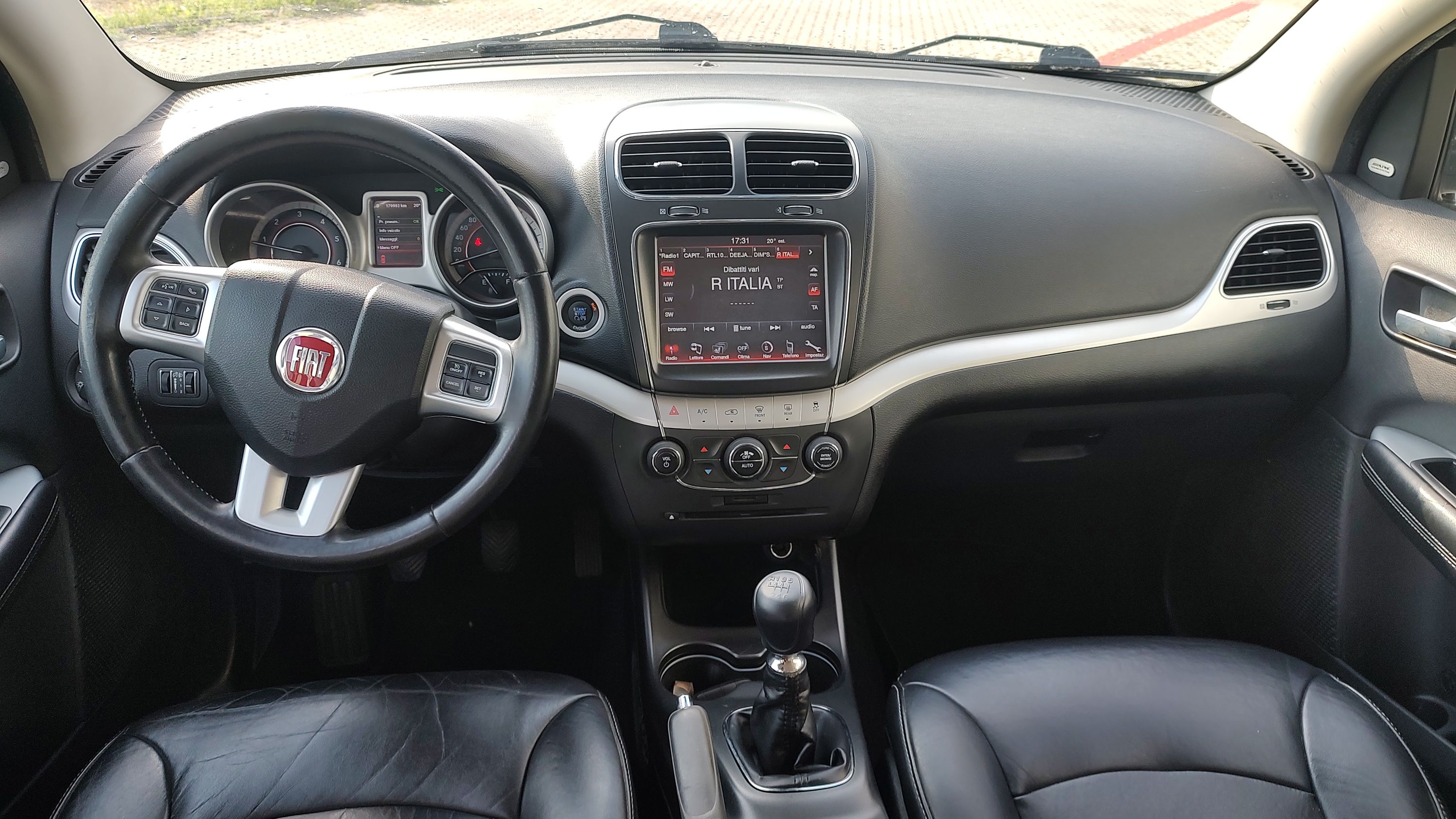 Fiat Freemont 2.0 mjt 16v Urban 170cv 2012 — foto 11