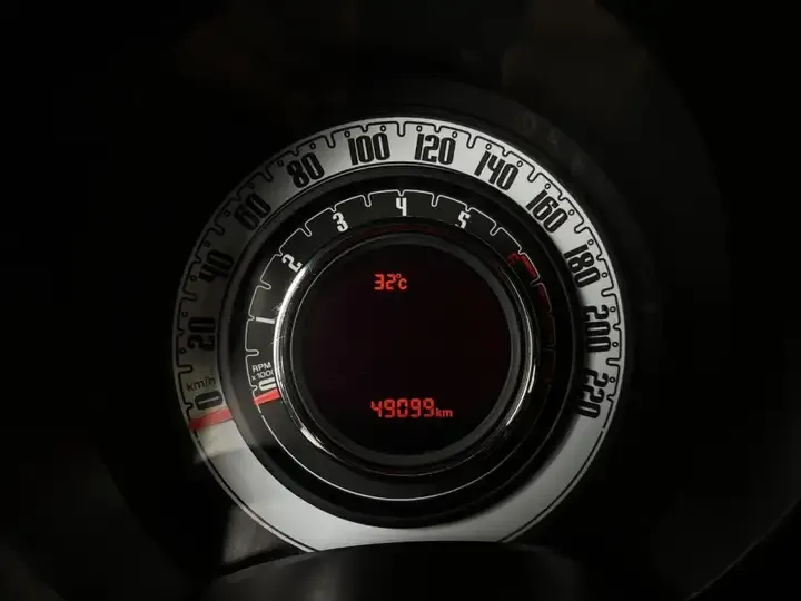 Fiat 500 1.0 hybrid Cult 70cv 2021 — foto 12