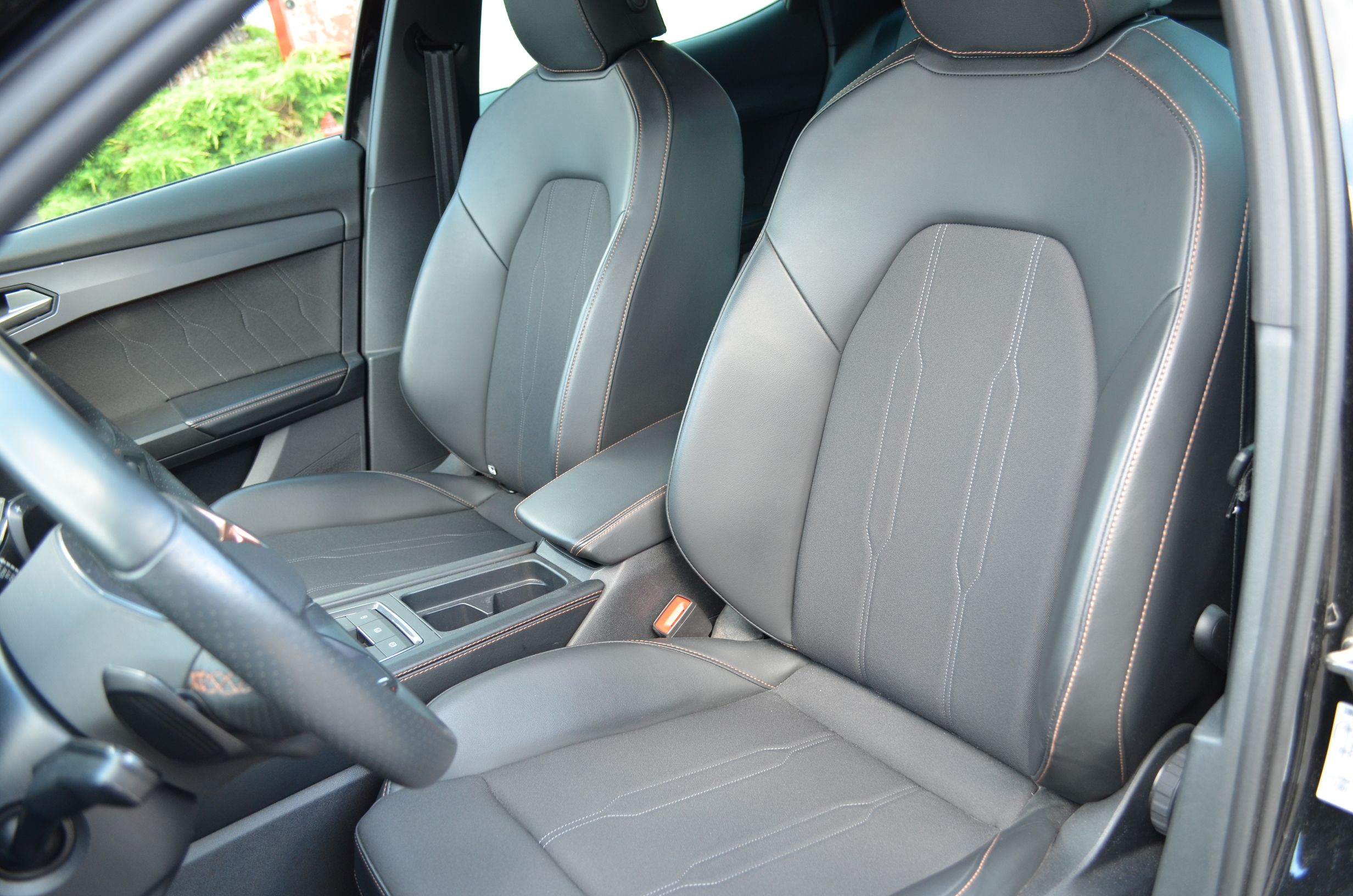 Cupra Formentor 1.5 hybrid 150cv dsg 2025 — foto 12