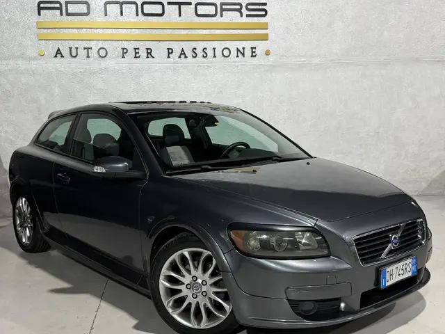 Volvo C30 2.0 Momentum 145cv