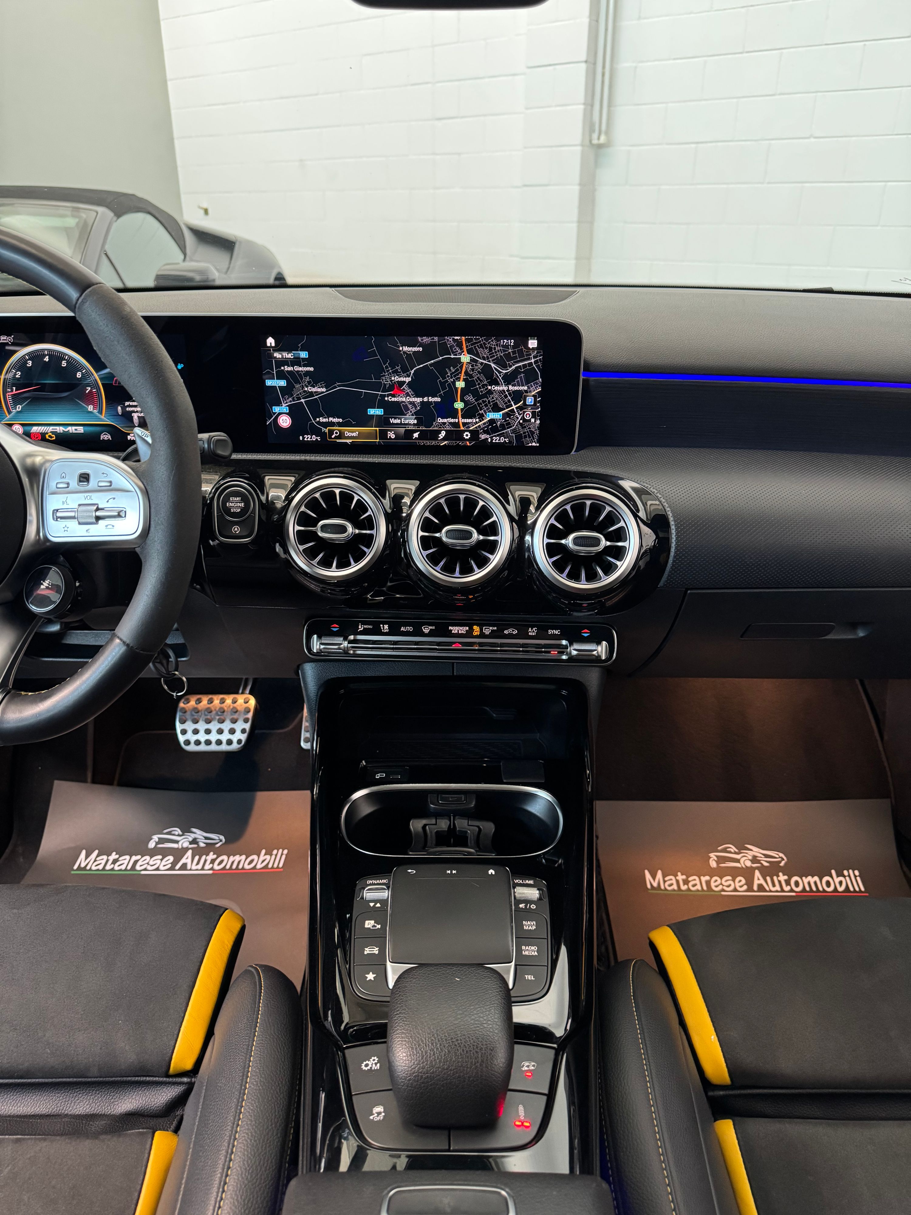 Mercedes A45s AMG Turbo 4Matic+ 2.0cc 421cv Tetto apribile Sedili a guscio  Block shaft 2020 — foto 15
