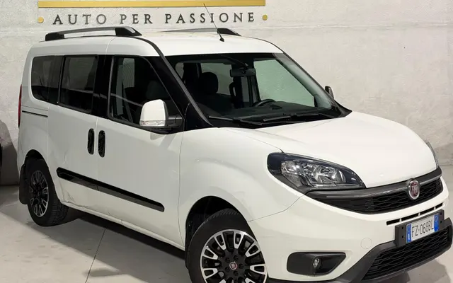 Fiat 5 Porte 5 Posti Neopatentati