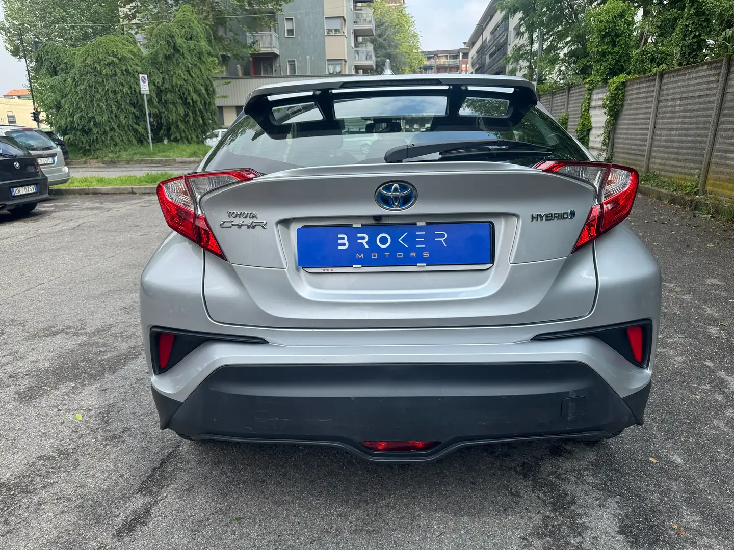 Toyota C-HR 1.8h Active 2wd e-cvt 2019 — foto 5