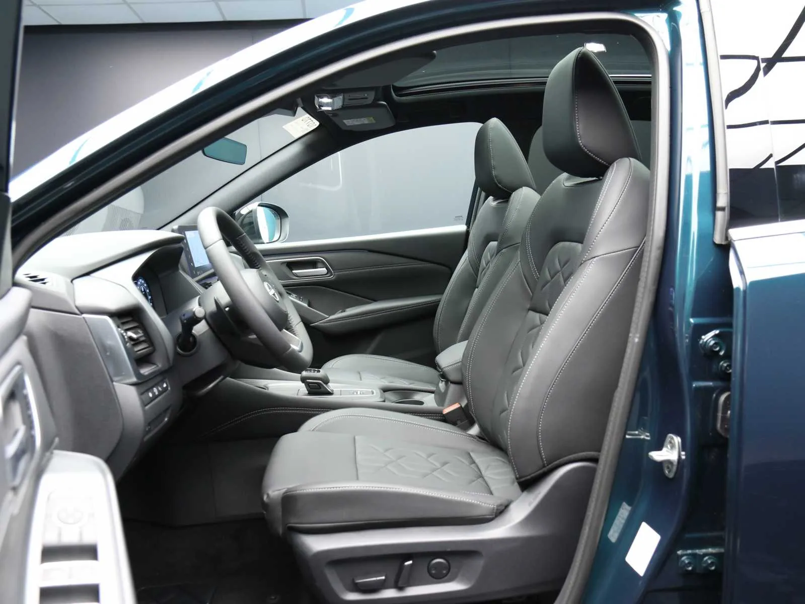 Nissan Qashqai 1.3 mhev Tekna 2wd 158cv xtronic 2026 — foto 4