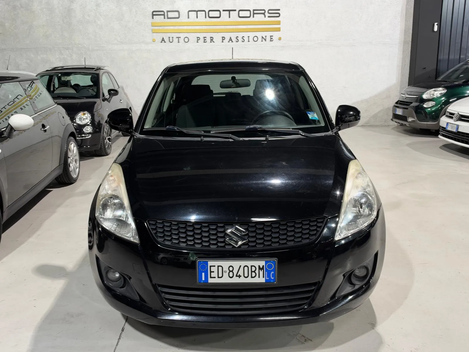 Suzuki Swift 4x4 Benzina Neopatentati 2011 — foto 2