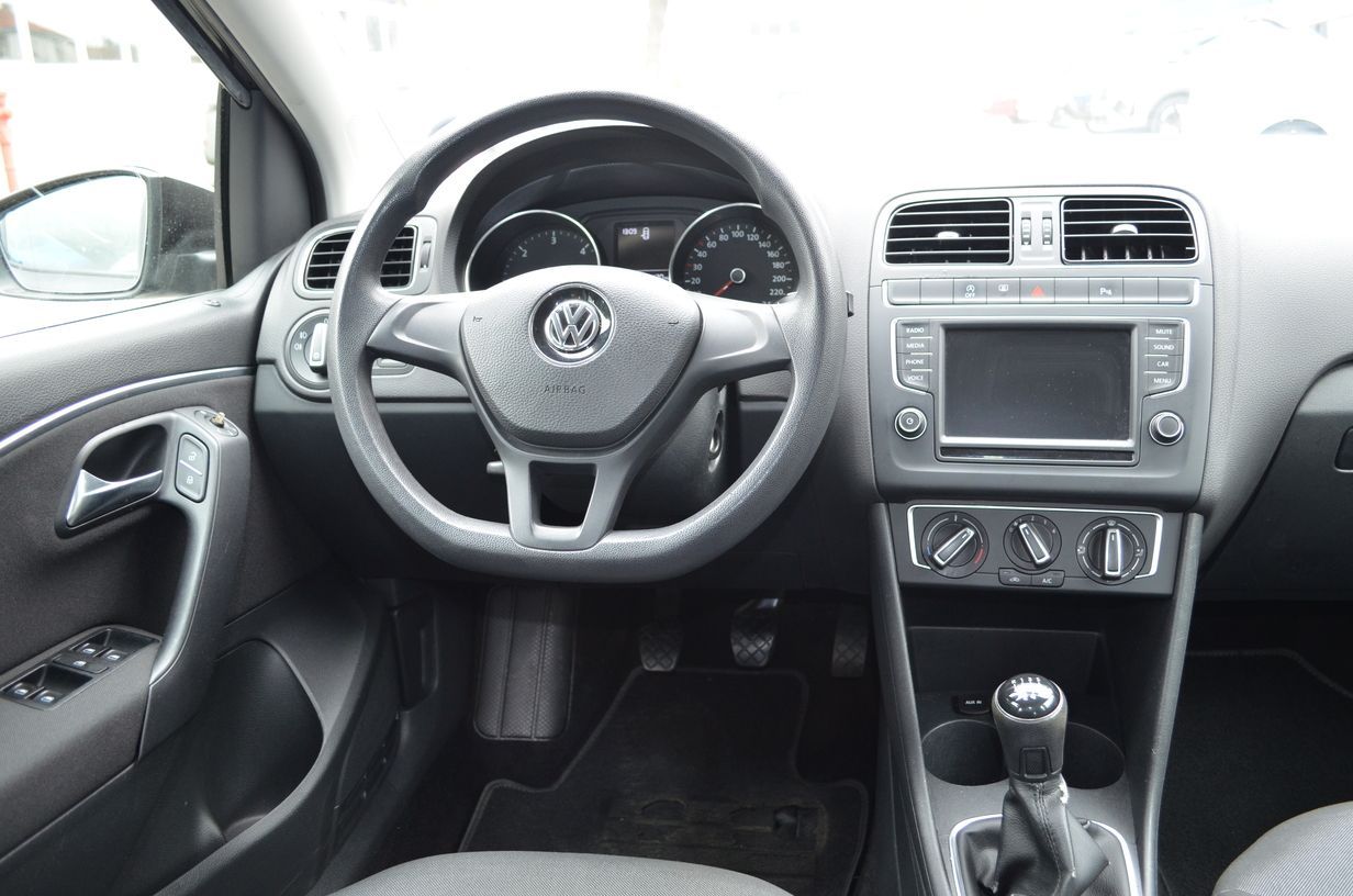 Volkswagen Polo 3p 1.4 tdi bm Trendline 75cv 2016 — foto 11