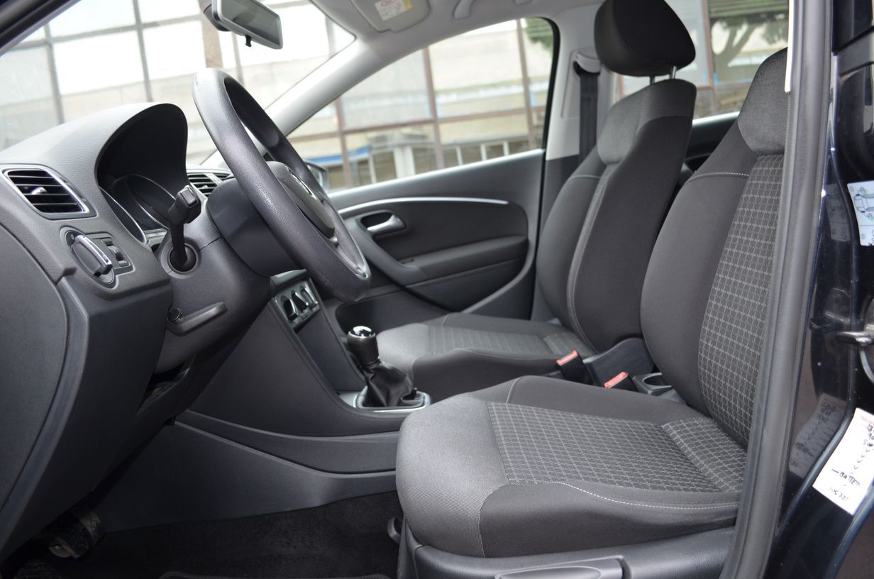 Volkswagen Polo 5p 1.4 tdi Comfortline 75cv 2016 — foto 15