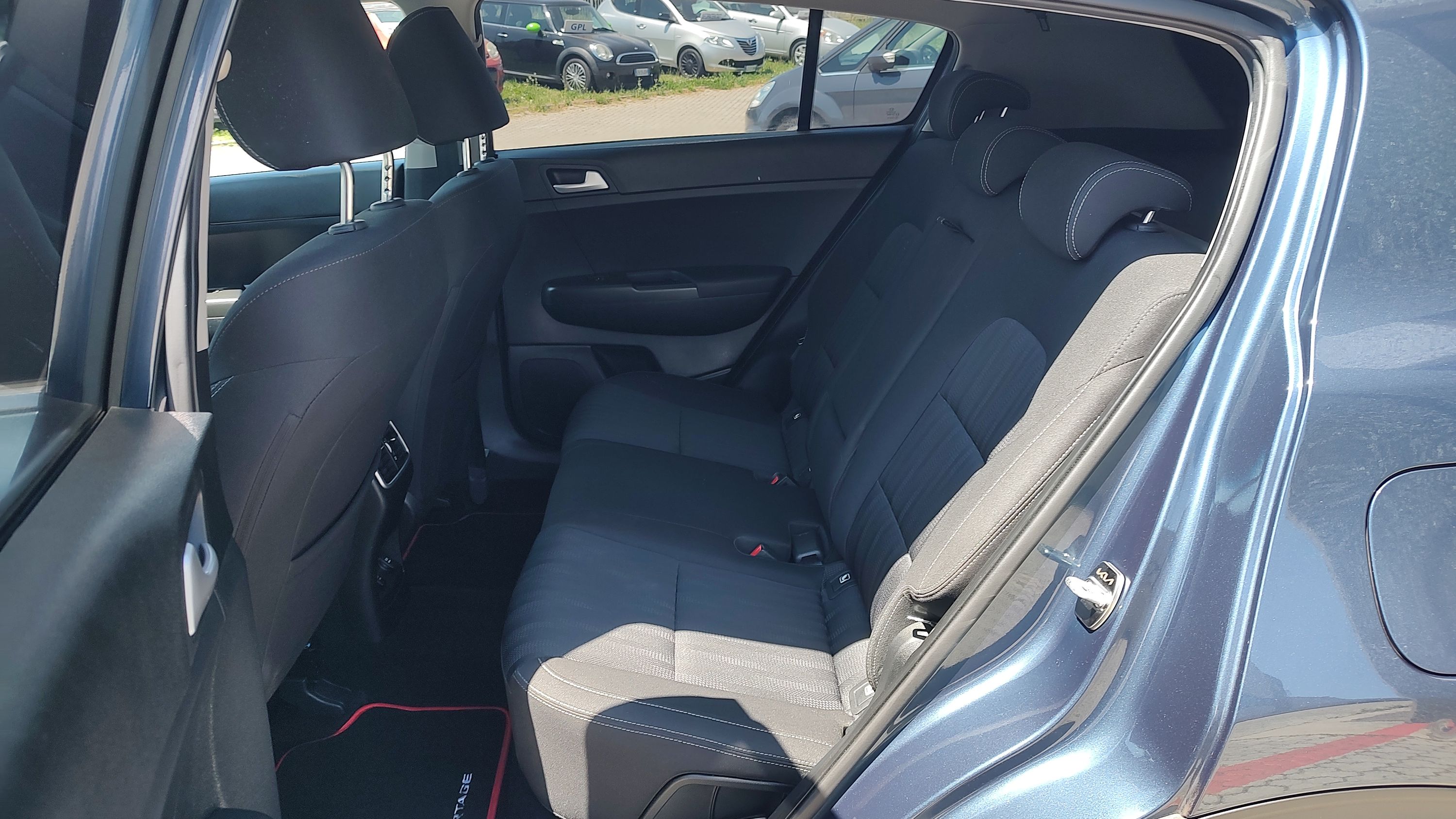 Kia Sportage 1.6 gdi Business Class 2wd 132cv 2020 — foto 10