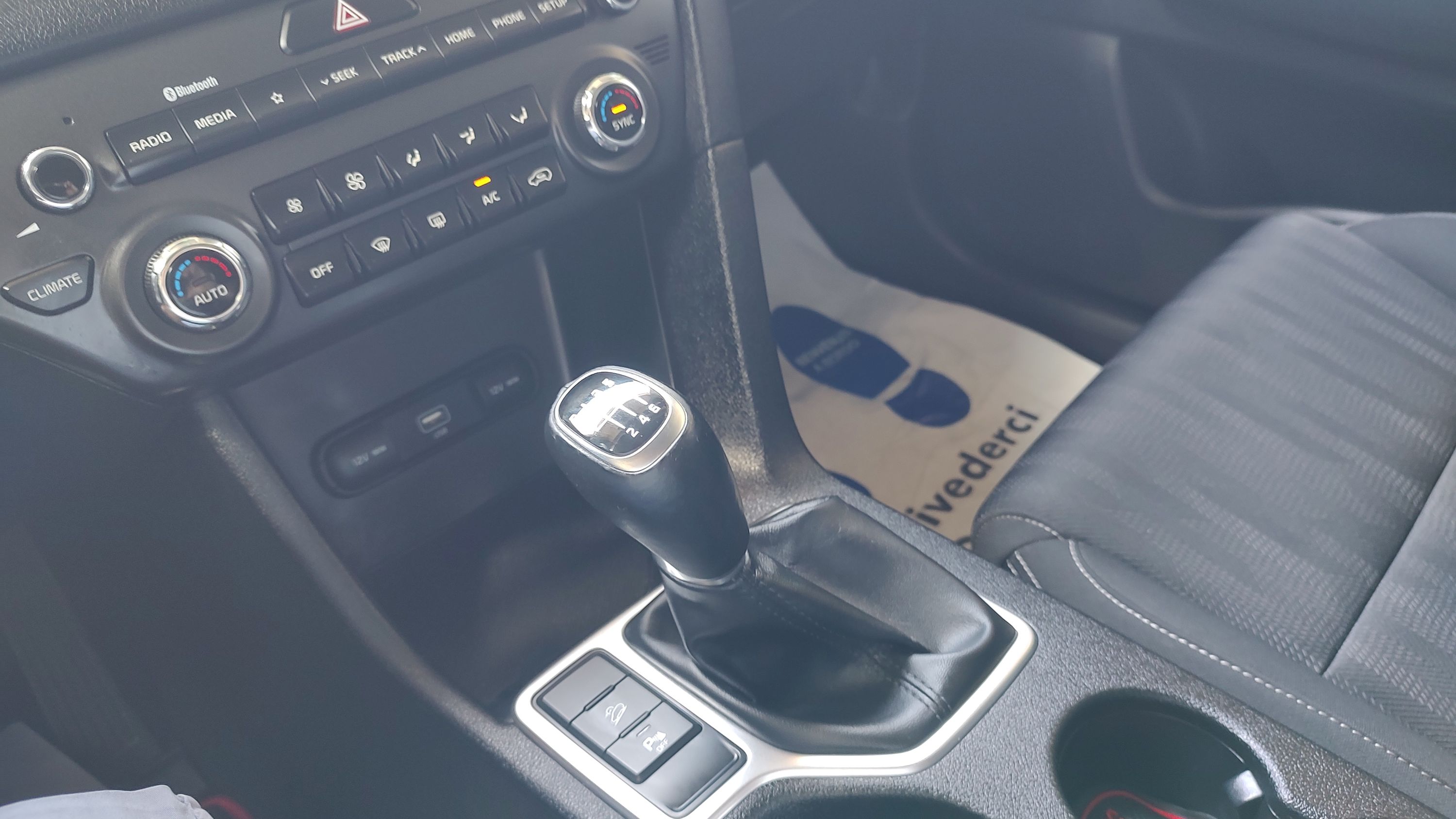 Kia Sportage 1.6 gdi Business Class 2wd 132cv 2020 — foto 14