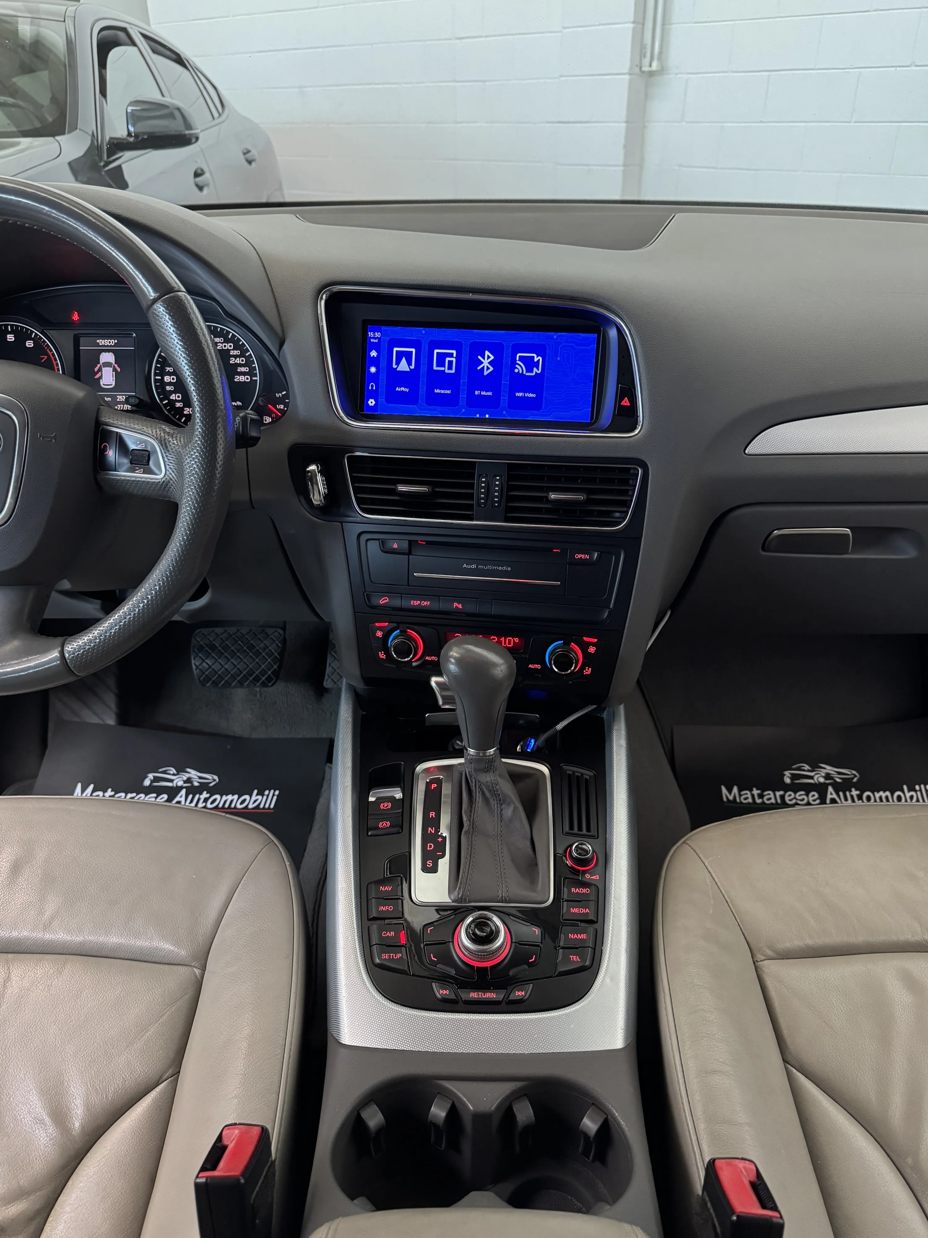 Audi Q5 Quattro tfsi S-tronic 2.0cc 211cv Bang&Olufsen+CarPlay+Tagliandi ufficiali 2009 — foto 13