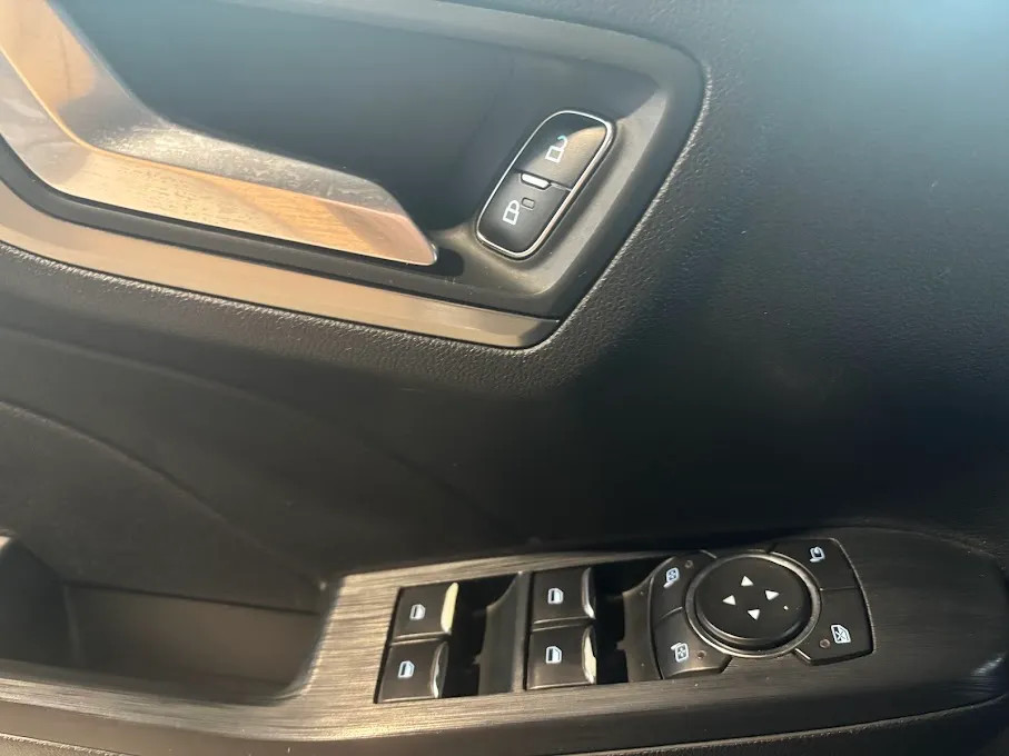 Ford KUGA 1.5 ECOBLUE 120CV AUT.2WD TITANIUM 2021 — foto 18