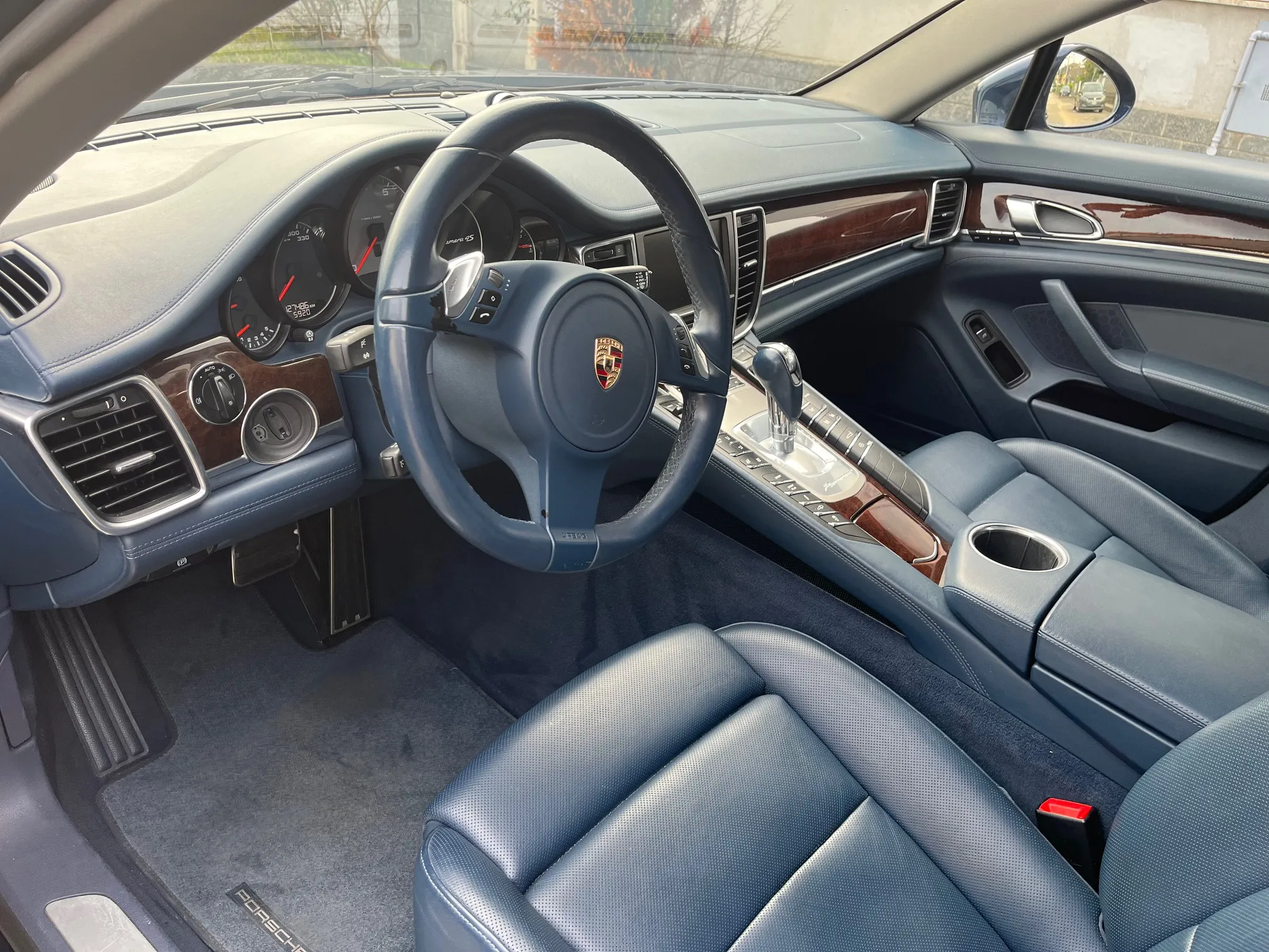 Porsche Panamera 4.8 4S 2010 — foto 8