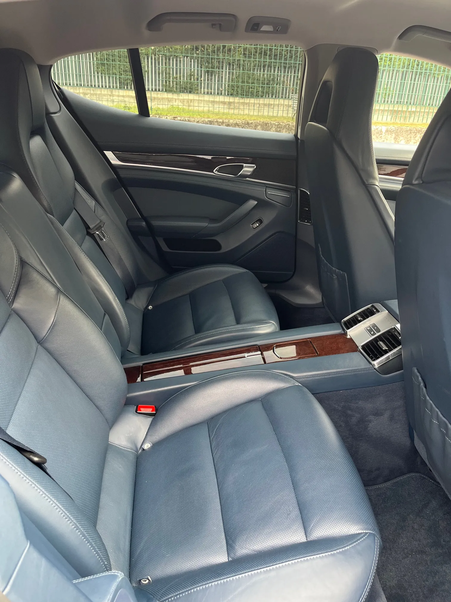 Porsche Panamera 4.8 4S 2010 — foto 12