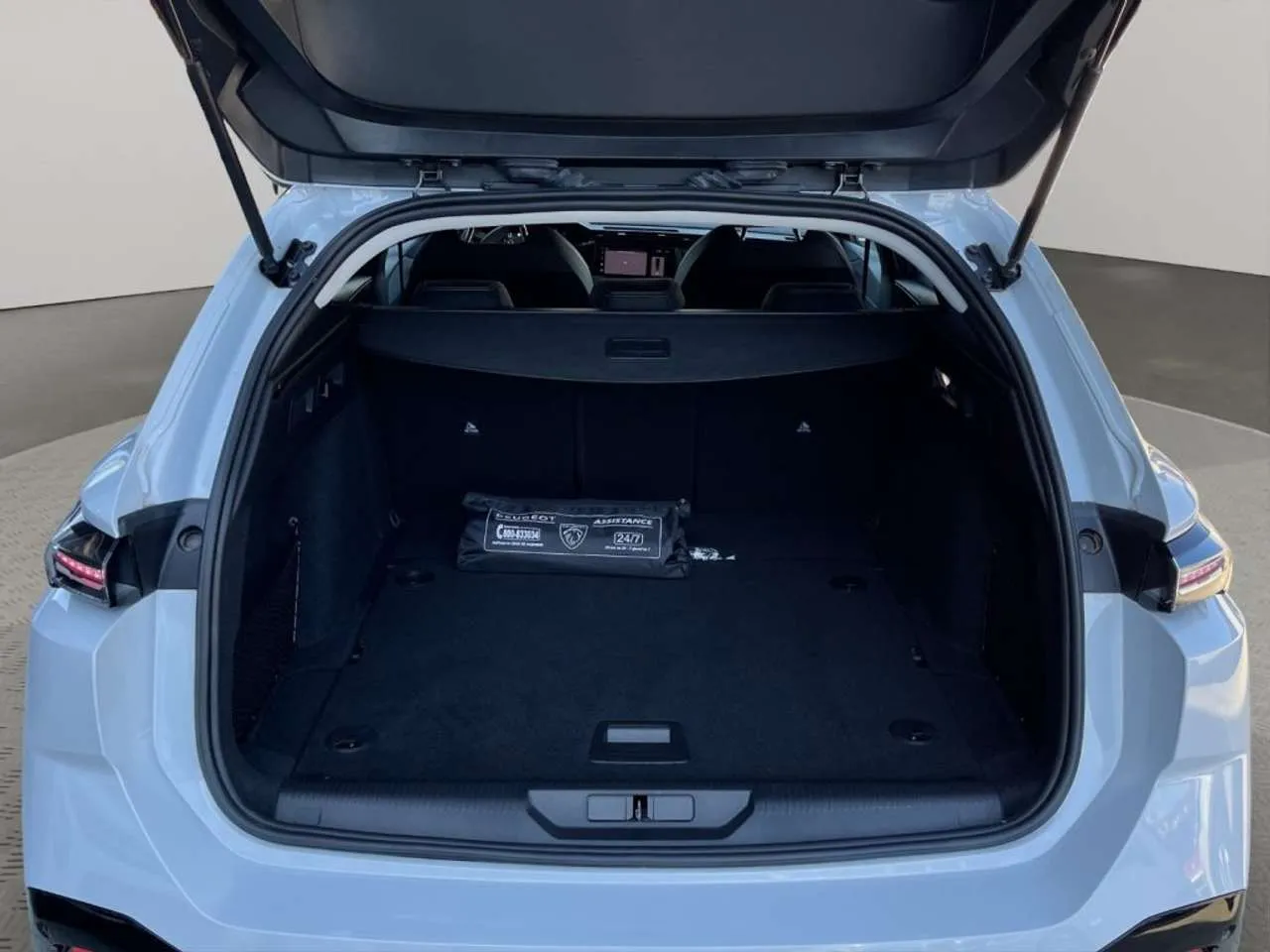Peugeot 308 SW ALLURE AUT. AUTOCARRO N1 KM ZERO 2024 — foto 15