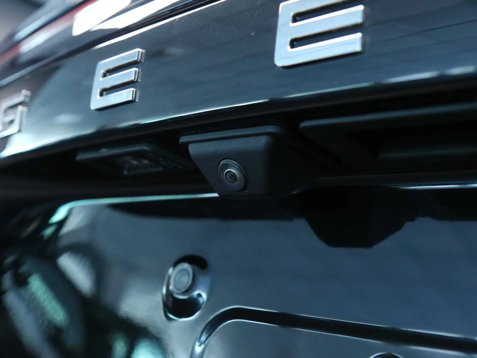 Geely Starray EM-i 1.5 phev Pro 2026 — foto 52