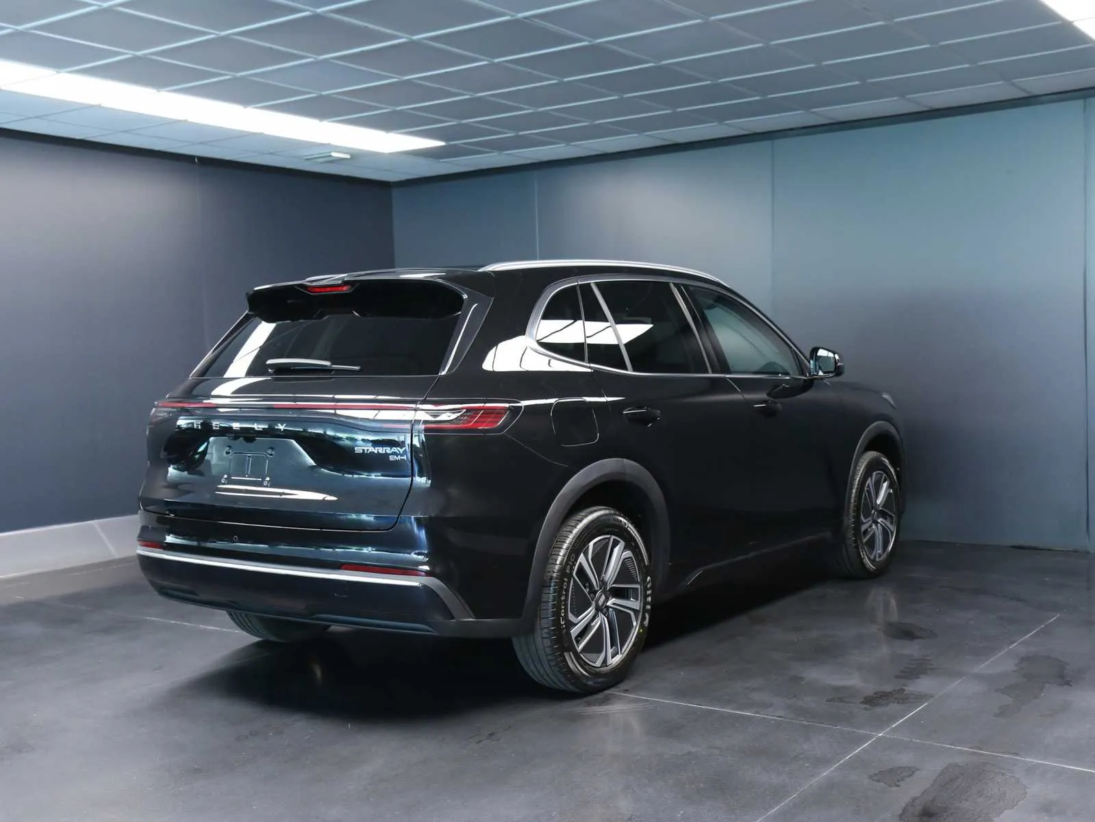 Geely Starray EM-i 1.5 phev Pro 2026 — foto 5
