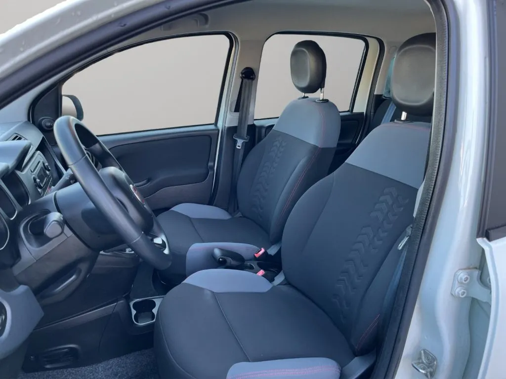 Fiat 1.2 Easy 69CV 2017 — foto 7