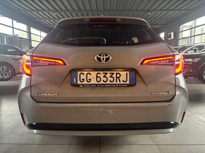 Toyota Corolla Touring Sports 1.8hybrid 122cv 90.000KM 2021 — foto 4