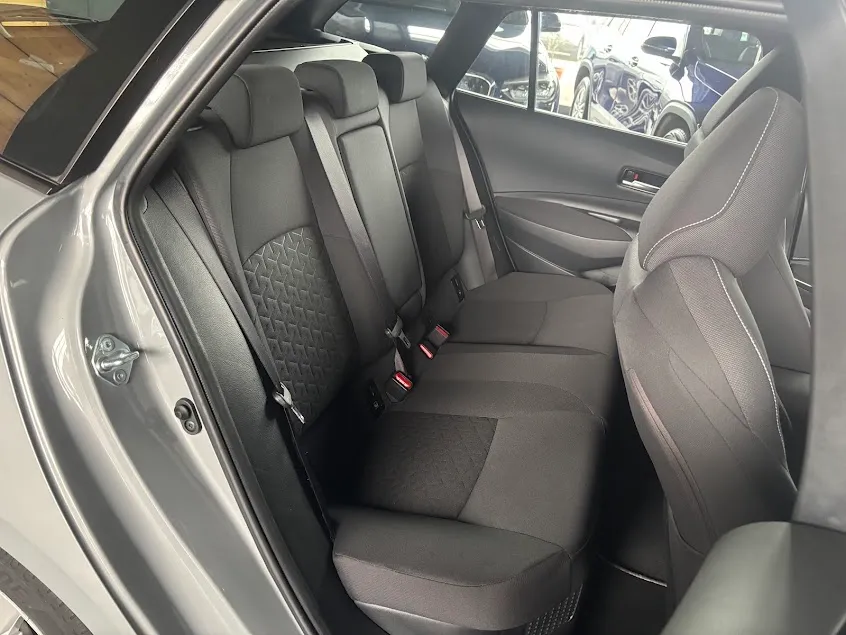 Toyota Corolla Touring Sports 1.8hybrid 122cv 90.000KM 2021 — foto 9