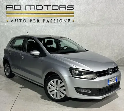 Volkswagen Polo Benzina 5 posti neopatentati