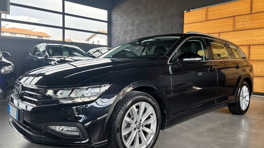 Volkswagen Passat Variant 2.0 tdi Business 122cv dsg 2022