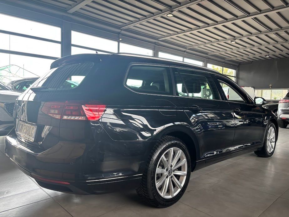 Volkswagen Passat Variant 2.0 tdi Business 122cv dsg 2022 — foto 4