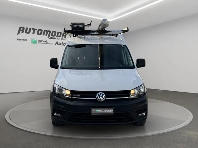 VOLKSWAGEN Caddy 2.0 TDI 4MOTION 4X4 ALLESTITO G.TRAINO 2019 — foto 2