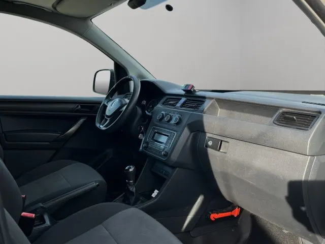 VOLKSWAGEN Caddy 2.0 TDI 4MOTION 4X4 ALLESTITO G.TRAINO 2019 — foto 9