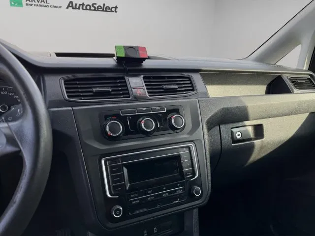 VOLKSWAGEN Caddy 2.0 TDI 4MOTION 4X4 ALLESTITO G.TRAINO 2019 — foto 14