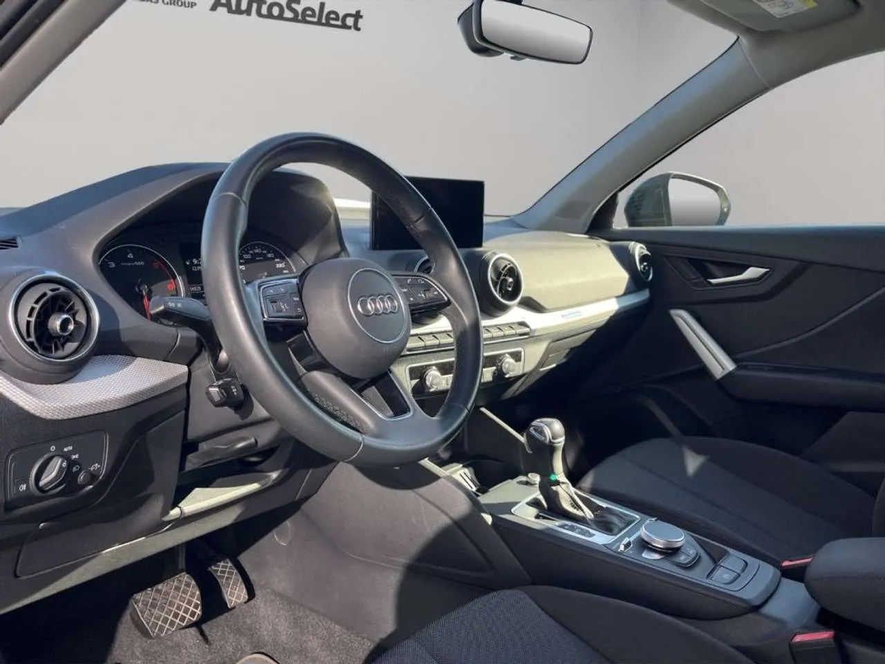 Audi Q2 30 2.0 tdi Business s-tronic 2022 — foto 7